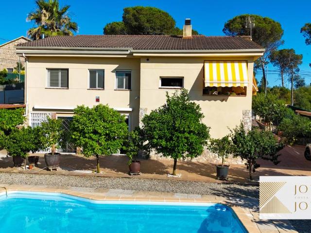 Casa chalet en Venta en Sils