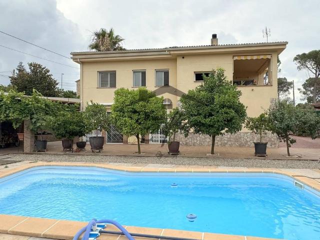 Casa chalet en Venta en Sils