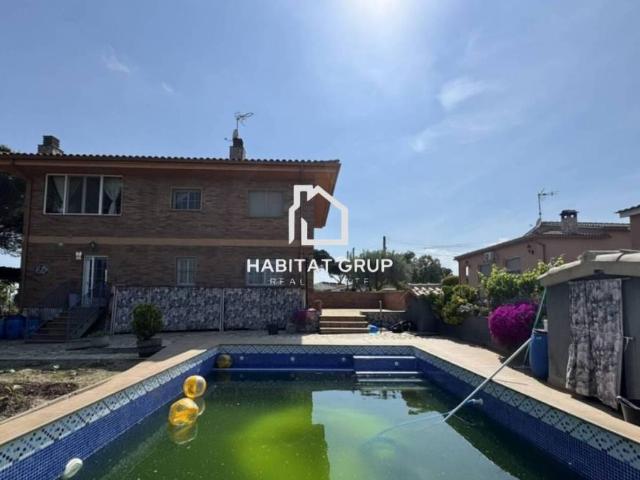 Casa chalet en Venta en Sils