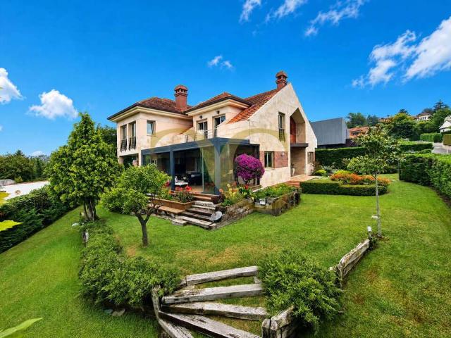Casa chalet en Venta en Somió