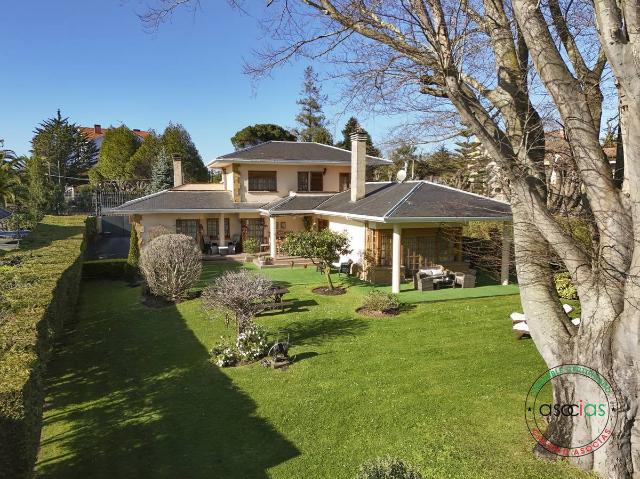 Casa chalet en Venta en Somió