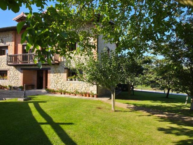 Casa chalet en Venta en Somo