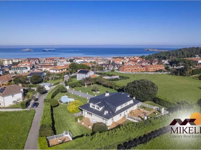 Casa chalet en Venta en Somo