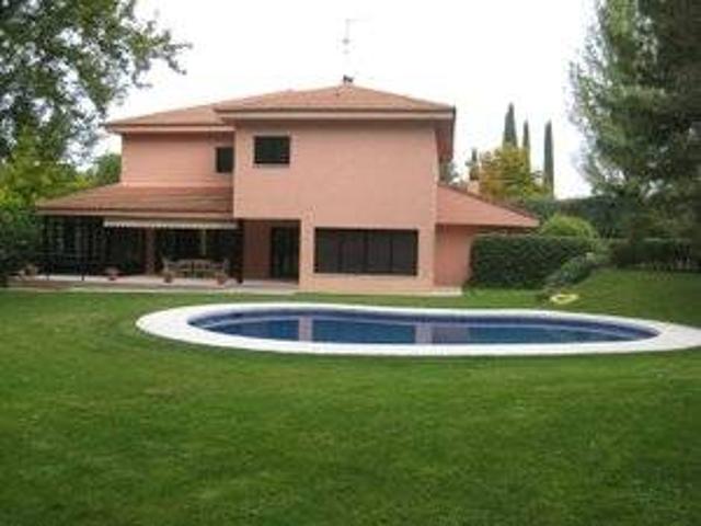 Casa chalet en Venta en Somosaguas