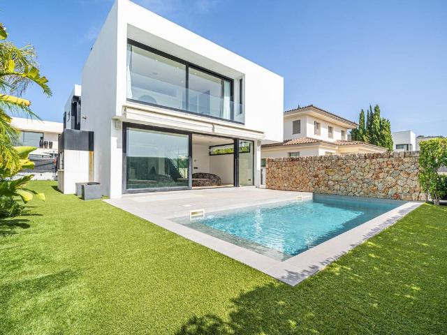 Casa chalet en Venta en Son Roca