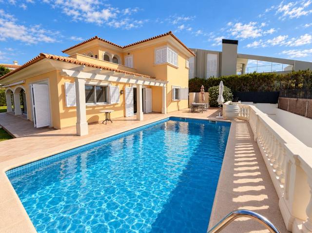 Casa chalet en Venta en Son Verí