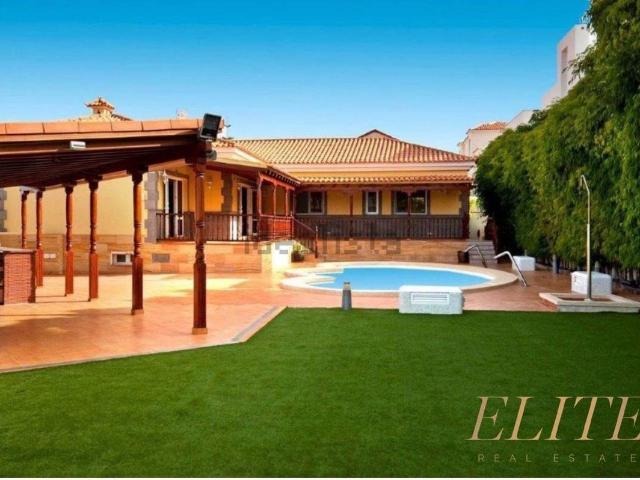 Casa chalet en Venta en Sonnenland
