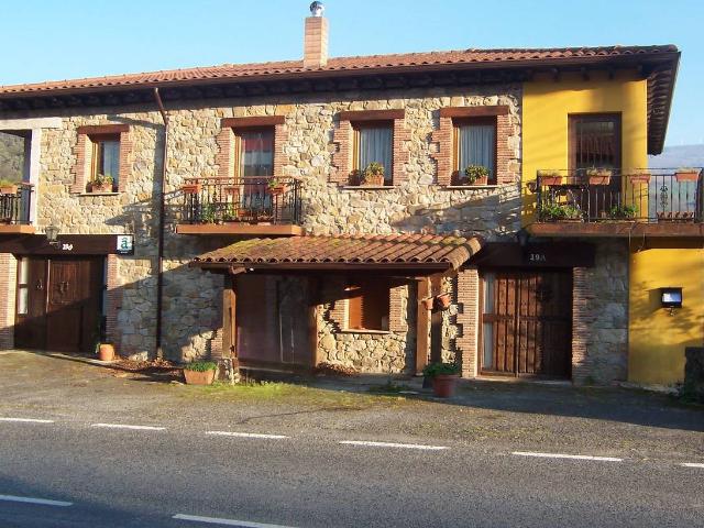Casa chalet en Venta en Soba