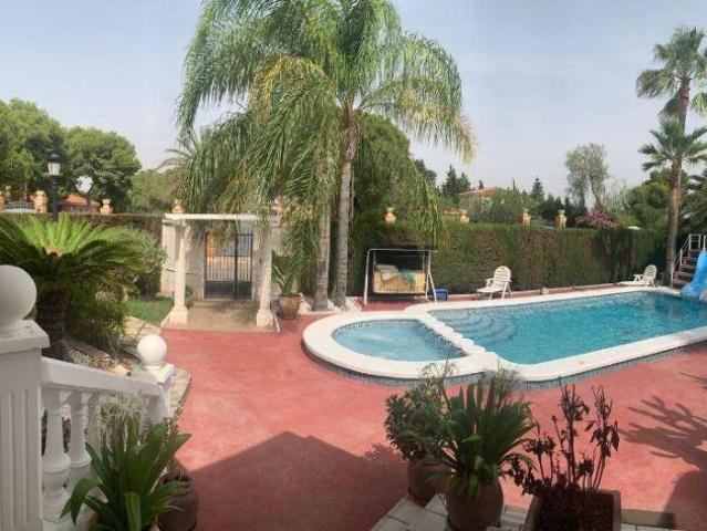 Casa chalet en Venta en Sol y Luz