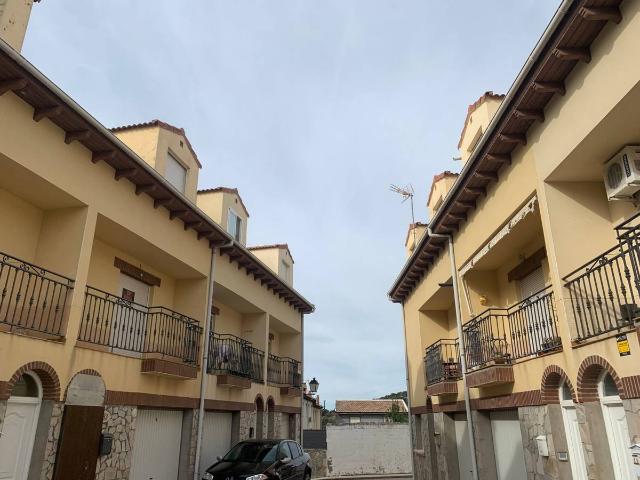 Casa chalet en Venta en Sotillo de la Adrada