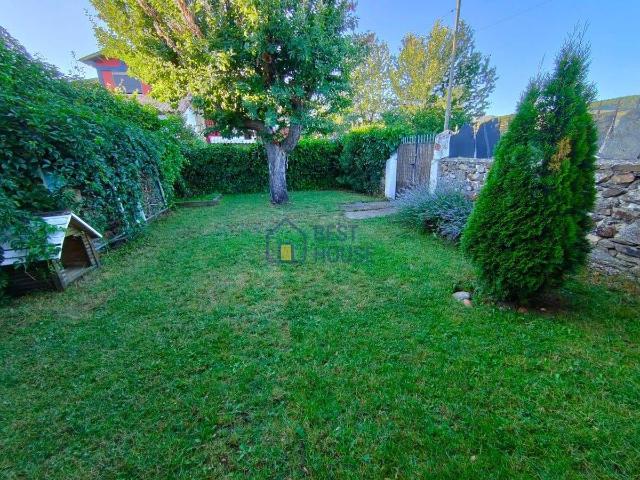 Casa chalet en Venta en Soto y Amío