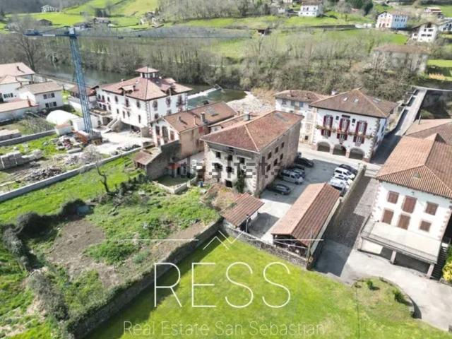 Casa chalet en Venta en Sunbilla