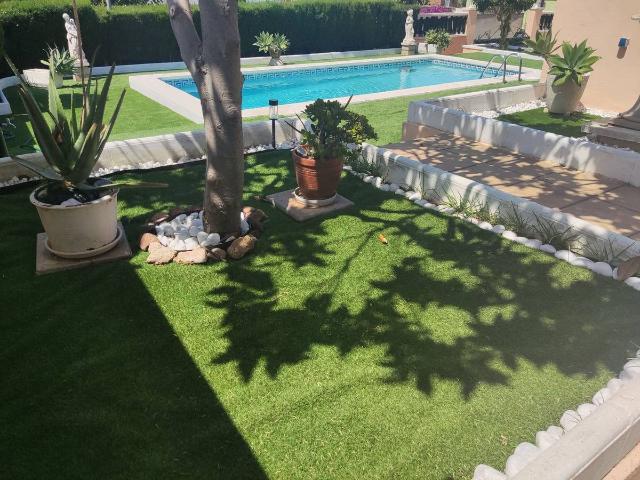 Casa chalet en Alquiler en Torrent Ballester