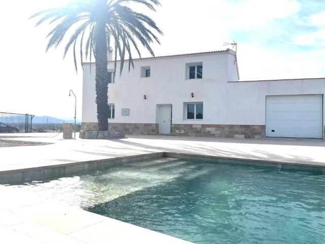 Casa Chalet en Alquiler en Albox Almería