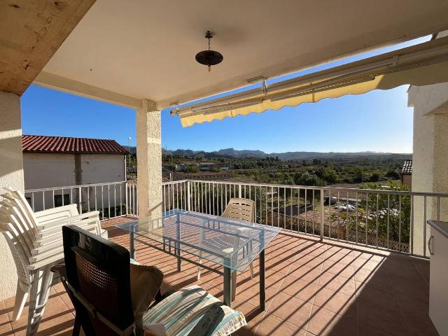 Casa chalet en Alquiler en Arnes