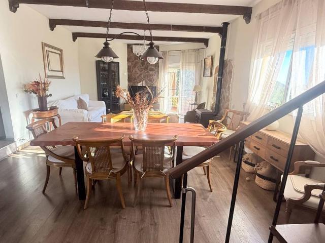 Casa chalet en Alquiler en Olivella
