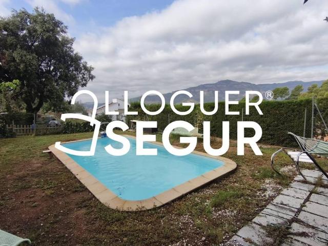 Casa chalet en Alquiler en Poble Casc Antic