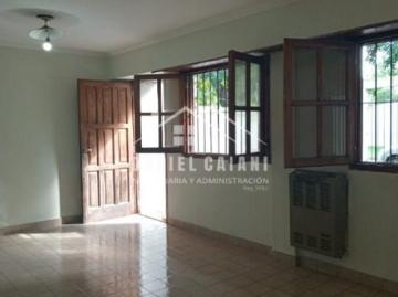 Casa Chalet • m² • Ambientes