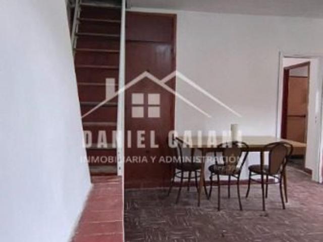 Casa Chalet • m² • 3 Ambientes