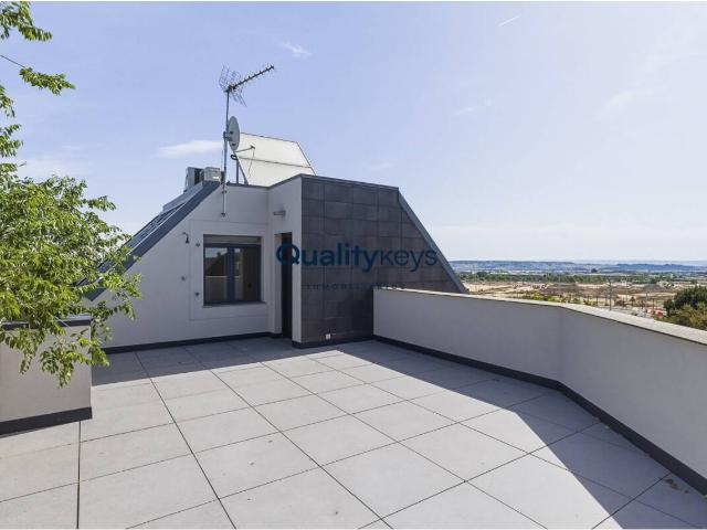 Casa / Chalet pareado en venta en Calle de Florentino Rodríguez Alonso