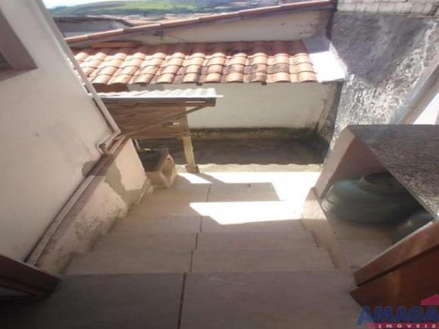 Casa Charmosa à Venda no Jardim Colinas