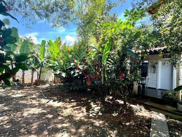 CASA CHARMOSA BOISSUCANGA,2 DORMITÓRIOS,SALA AMPLA,AVARANDADA,EDICULA COM QUARTO AMPLO E BANHEIRO