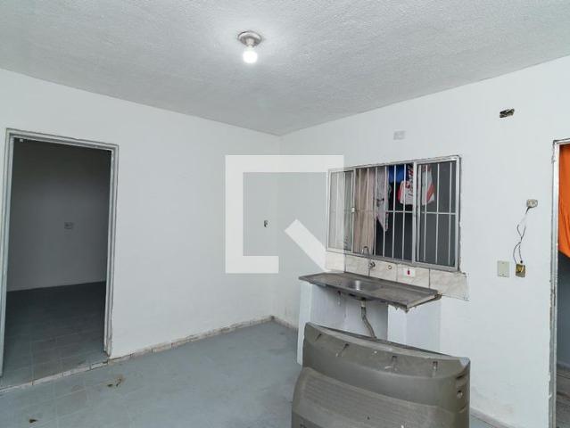 Casa, Cidade Satelite Santa Barbara, 1 Quarto, 30 m2 São Paulo