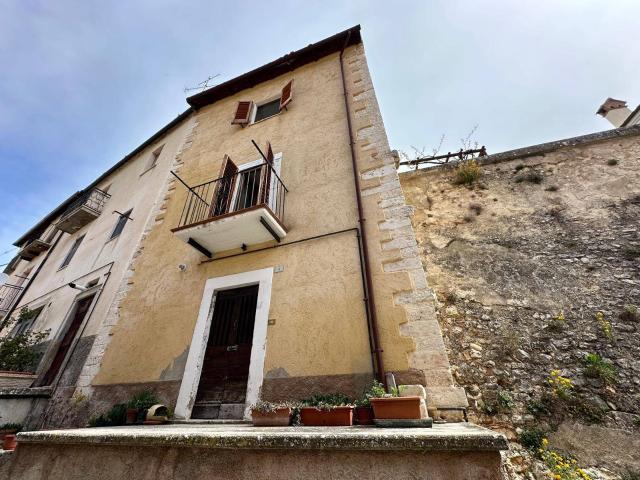 Casa Cielo Terra in vendita a Carapelle Calvisio