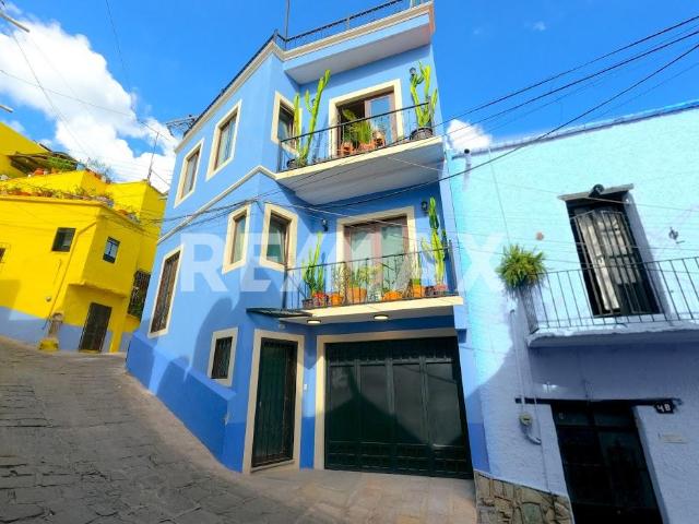 Casa City Lights