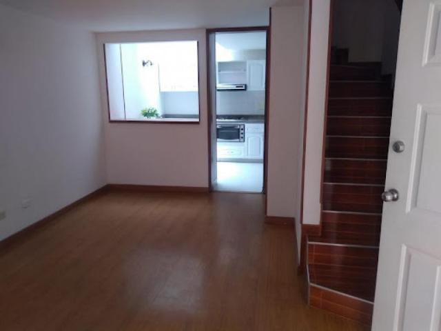 CASA CL 168 9 11 URB VILLA DE TOSCANA, Sin Barrio, Bogotá