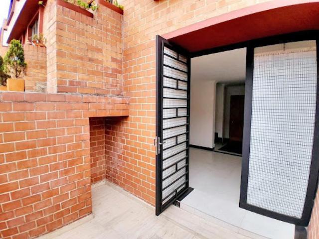CASA CL 22D 87C 92 URB ibiza, Sin Barrio, Bogotá
