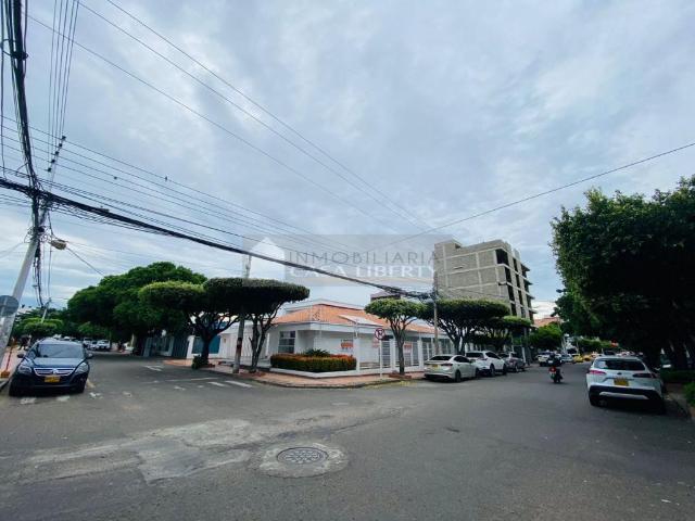 CASA CLL 14 #1E 140 CAOBOS, Sin Barrio, Cúcuta
