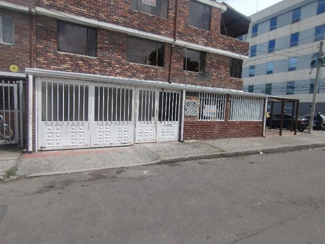 CASA cll 163#22 07, orquídeas, Bogotá