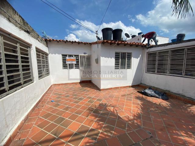 CASA CLL 19 #3 24 GARCIA HERREROS, Garcia Herreros, Cúcuta