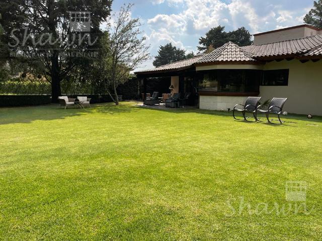 Casa en venta en Club de Golf Los Encinos, Lerma | Una planta frente al fairway