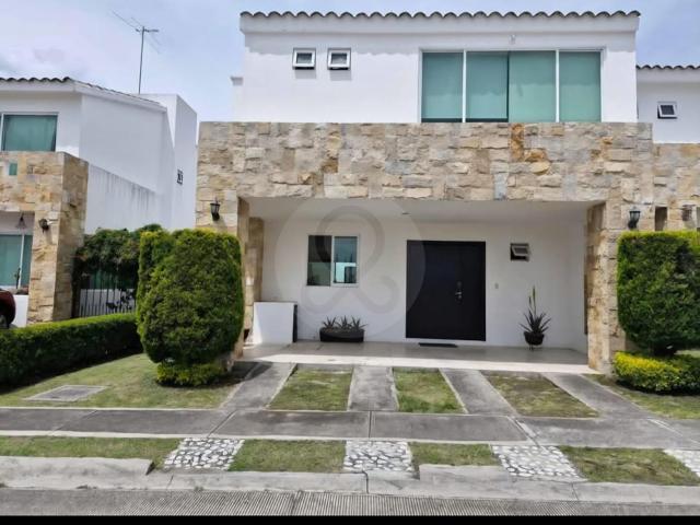 CASA, CLUSTER EL DESEO, LOMAS DE ANGELOPOLIS II, CERCA DE SONATA