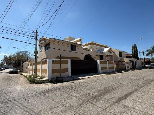 casa colonial en renta emiliano zapata norte