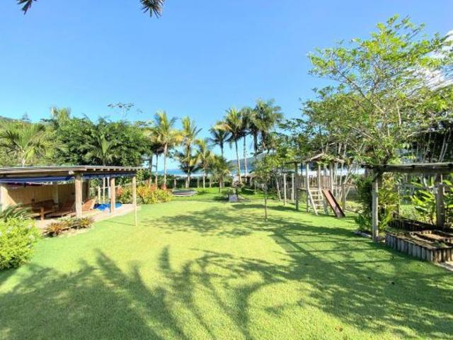 Casa Colonial Pé na Areia em Ubatuba