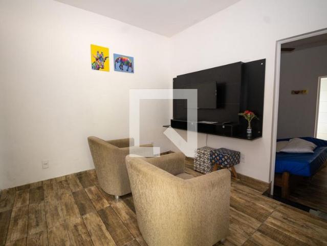 Casa, Colonial, 1 Quarto, 85 m2 Contagem