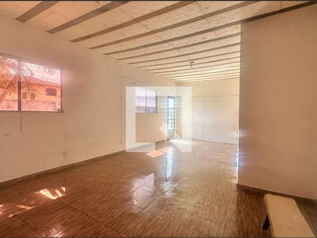 Casa, Colonial, 3 Quartos, 180 m2 Contagem
