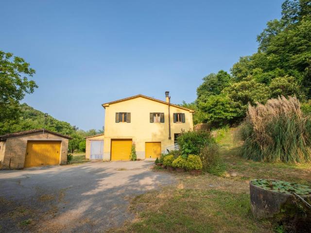 Casa Colonica in vendita a Volterra 538m² Volterra