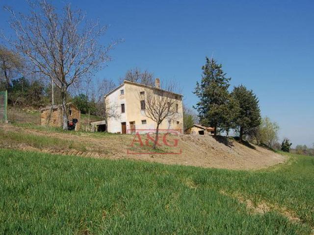 Casa colonica in vendita a Force, Periferia