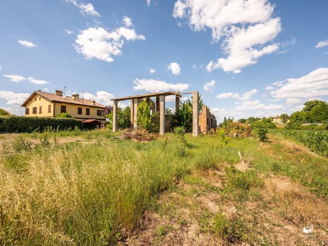 Casa colonica in vendita a Granarolo Dell'Emilia