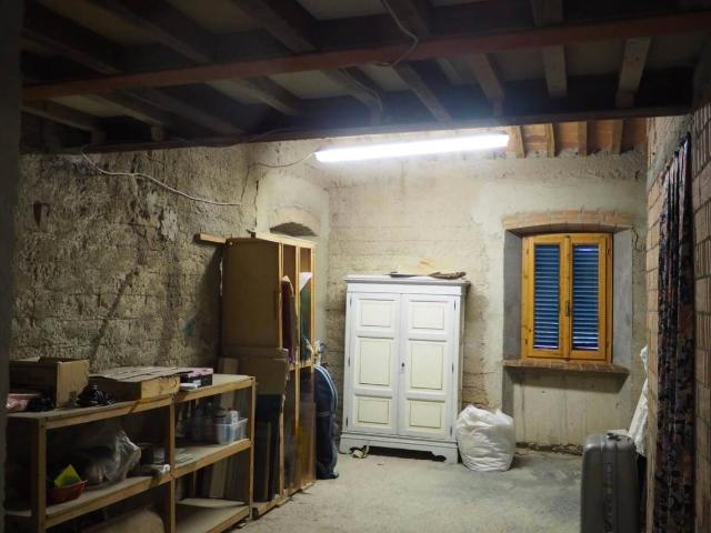 Casa colonica in vendita a Pistoia