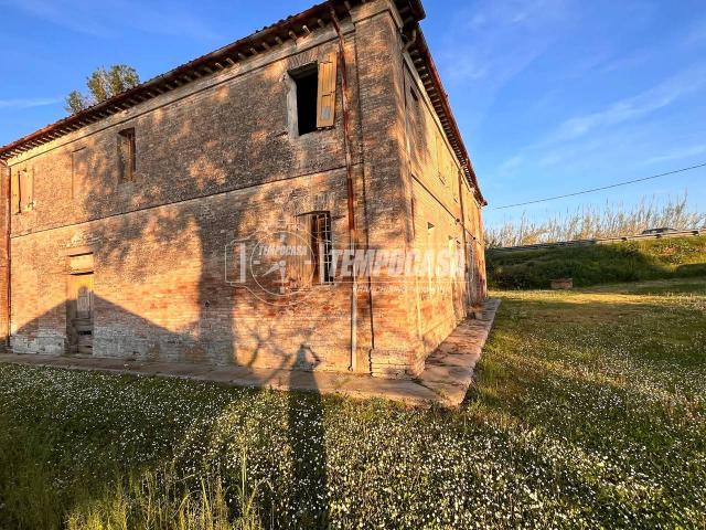 Casa colonica in vendita a Ravenna