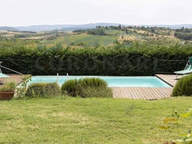 Casa colonica in vendita a Siena