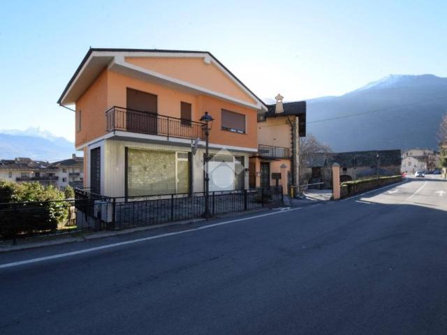 Casa colonica via Tollen 46, Centro, Chatillon