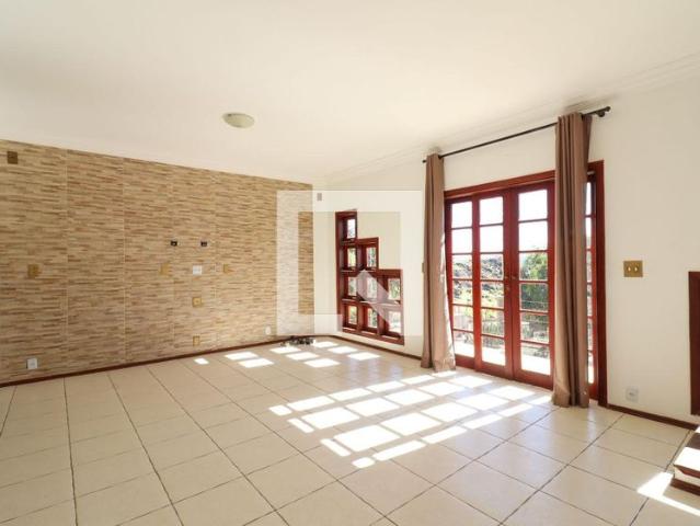 Casa, Colina dos Pinheiros, 2 Quartos, 196 m2 Valinhos