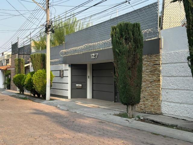 Casa Colinas del Cimatario