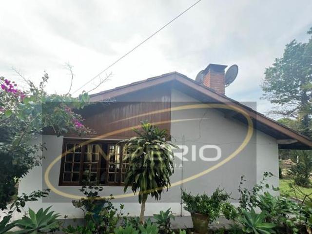 Casa com 400 m² de área construída, 2.250 m2 de terreno na Represa Jurumirim